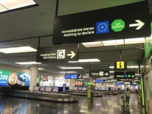 ウィーン 空港 市内 切符の購入方法